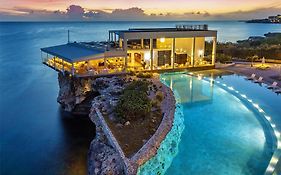 Sonesta Ocean Point Resort (Adults Only)